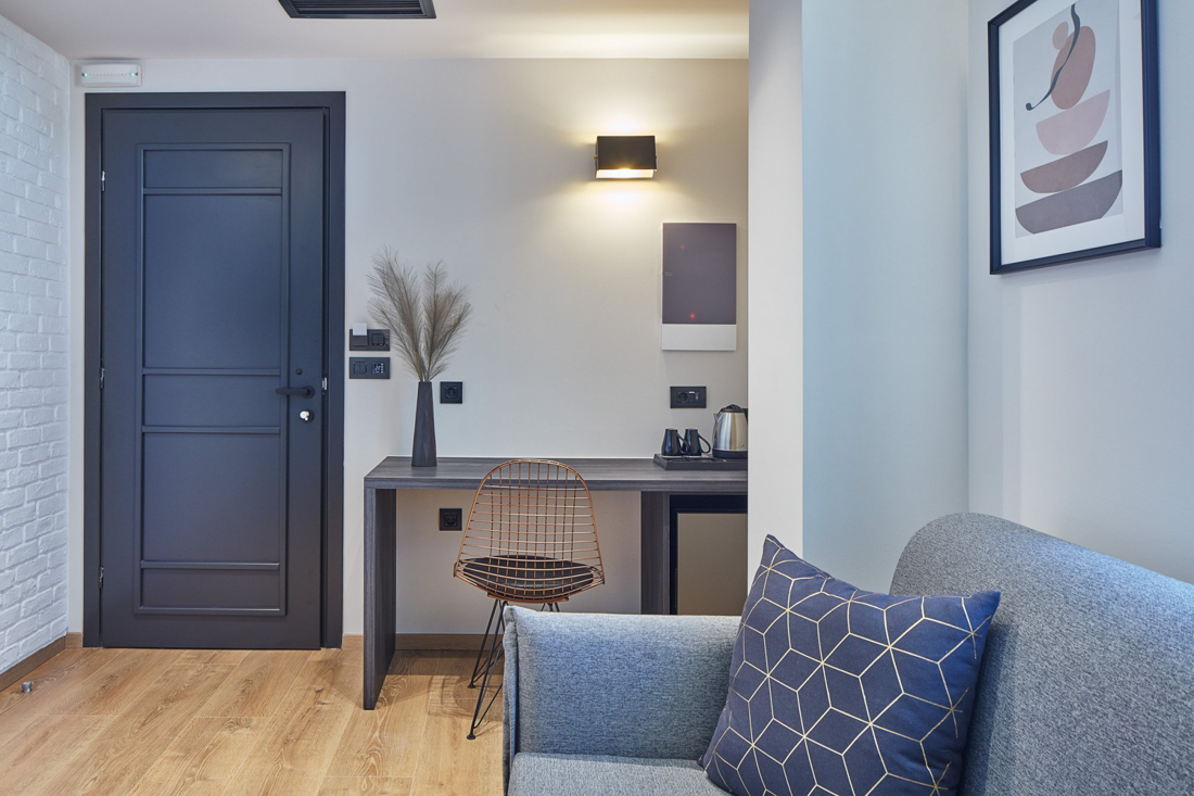 Suite 2/4p