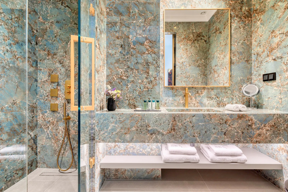 Deluxe kamer zeezicht 2p