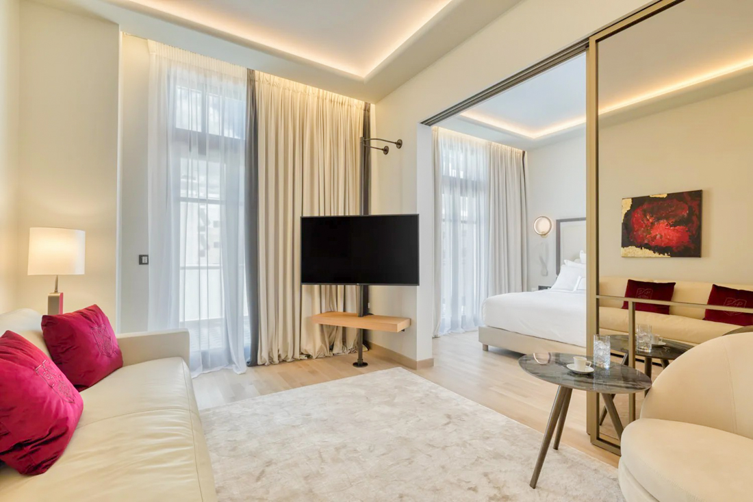 Suite 2/4p