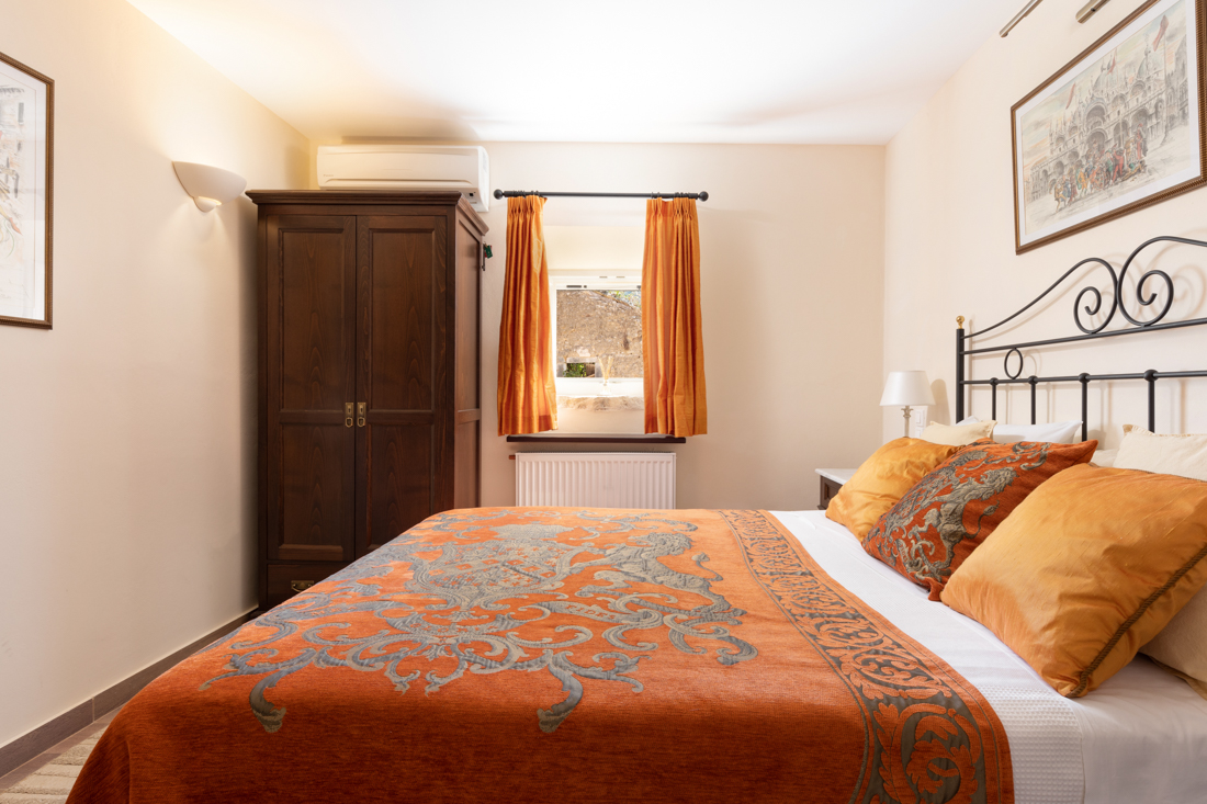 Goussi's Suite