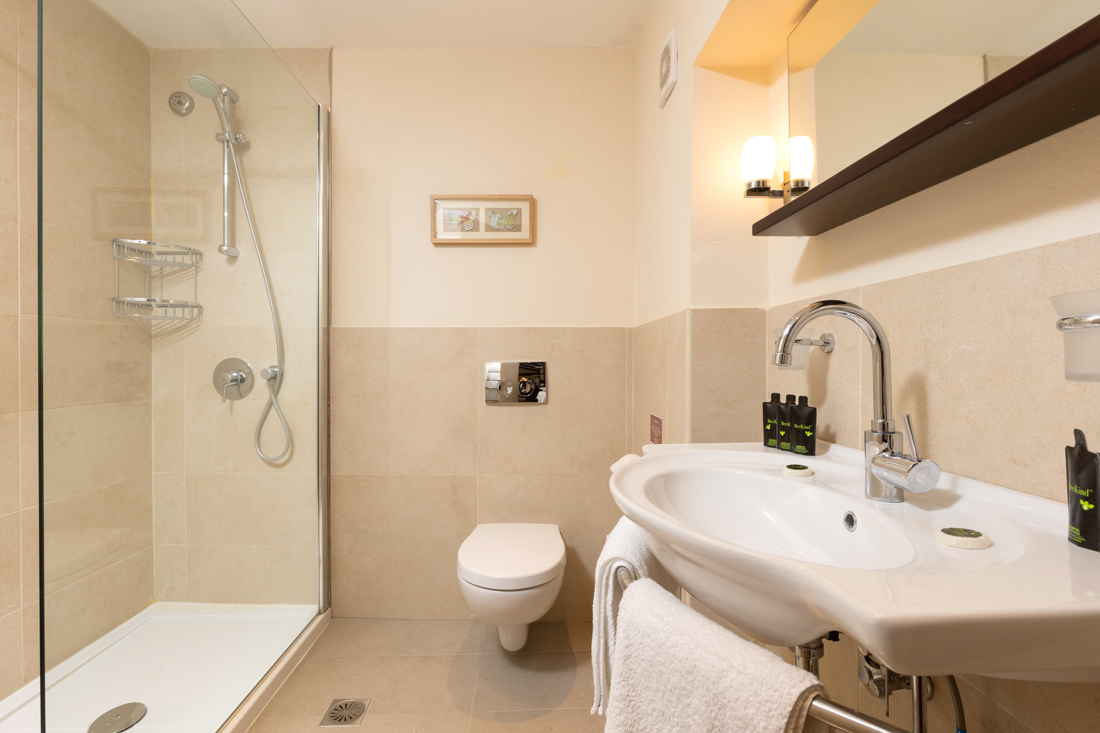 Carpenter's Suite