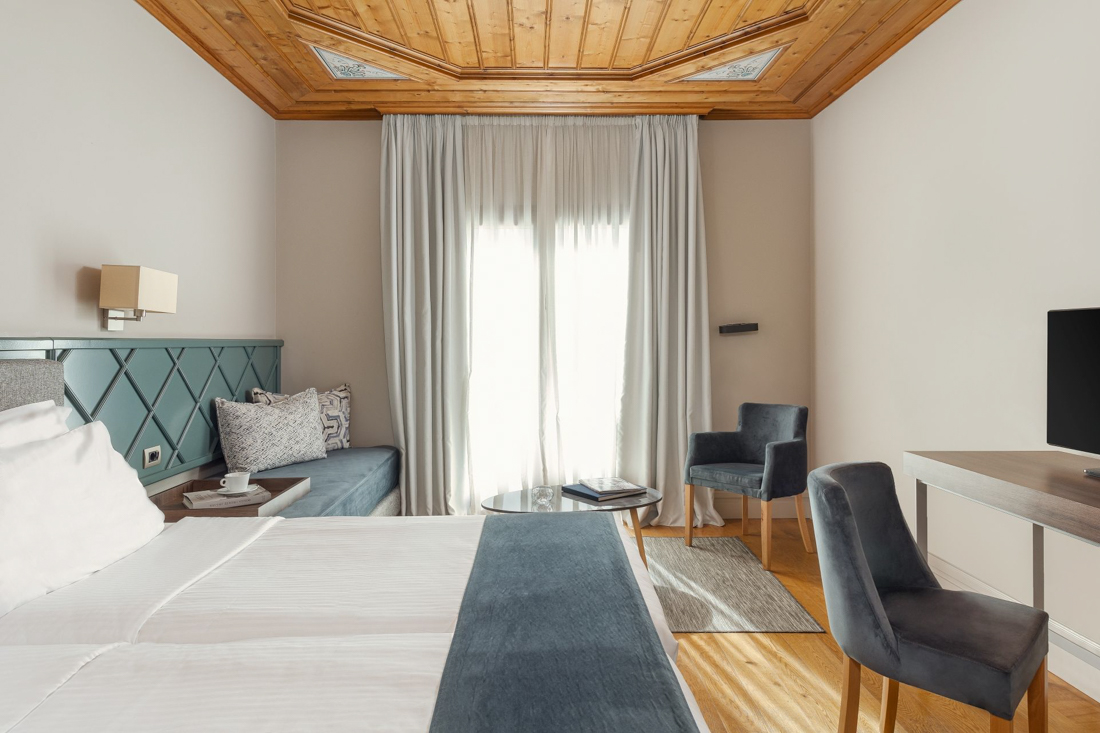 Standard Room with Balcony 2/3p