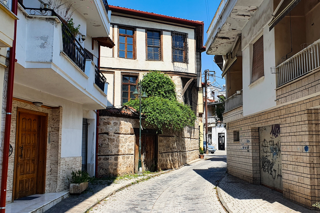 Naousa