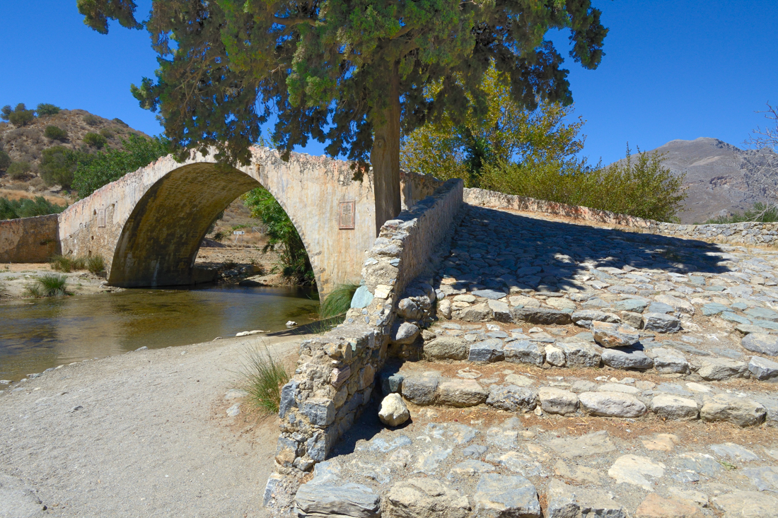 Brug bij Preveli